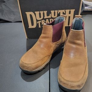 Duluth Wild Boar size 8 women's slip on boot